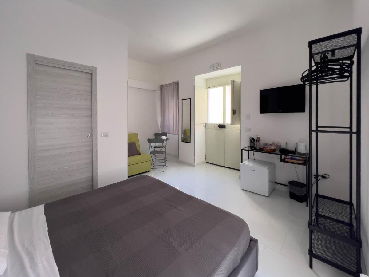 Casa Gale - House In Catania Center Apartment ภายนอก รูปภาพ